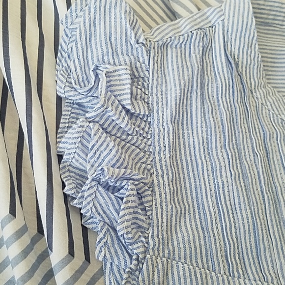 J.Crew ruffled sleeve top - Picture 2 of 3